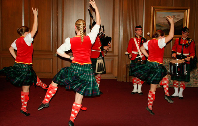 Шотландские традиционные танцы