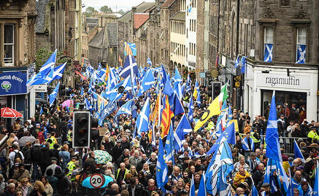 Парад в честь Дня независимости Шотландии