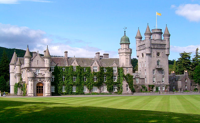 Королевская резиденция Балморал в Шотландии